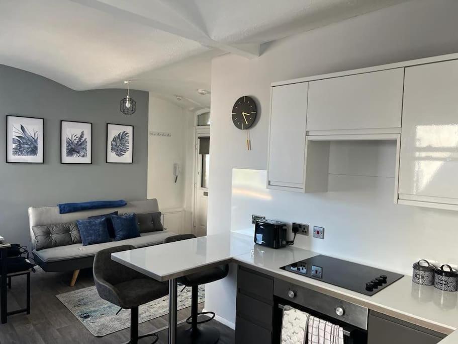 Windsor Deluxe - Modern Brighton City Centre Apartment 5Min From Beach & Station Экстерьер фото